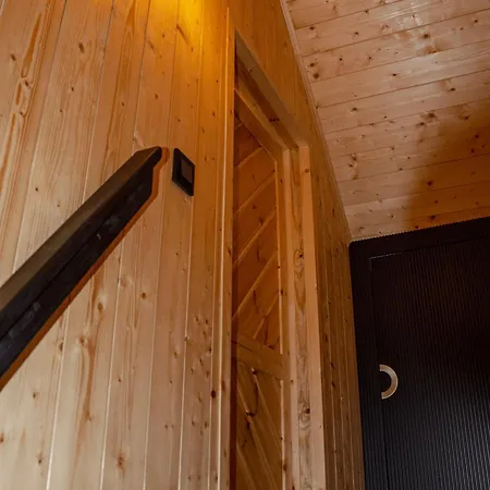 Holiday home Dom Na Krancu Lasu Ostrowy nad Oksza
