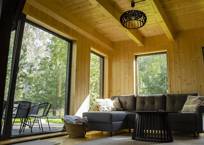 بيت للعطل Dom Na Krancu Lasu *