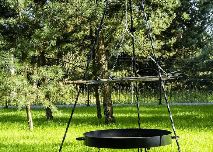 بيت للعطل Dom Na Krancu Lasu *