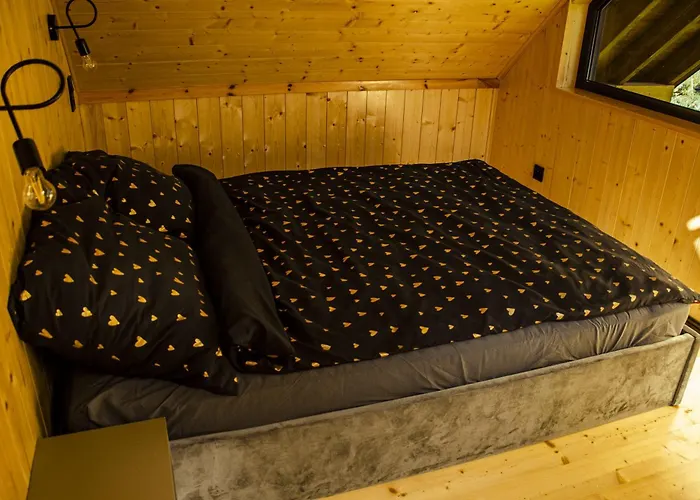 بيت للعطل Dom Na Krancu Lasu Ostrowy nad Oksza